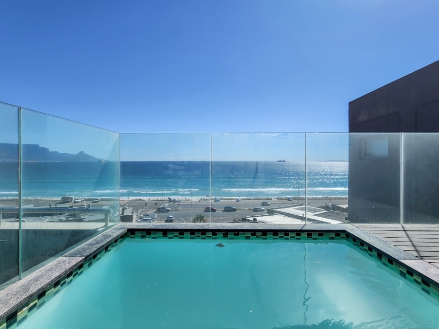 2 Bedroom Property for Sale in Beachfront Western Cape